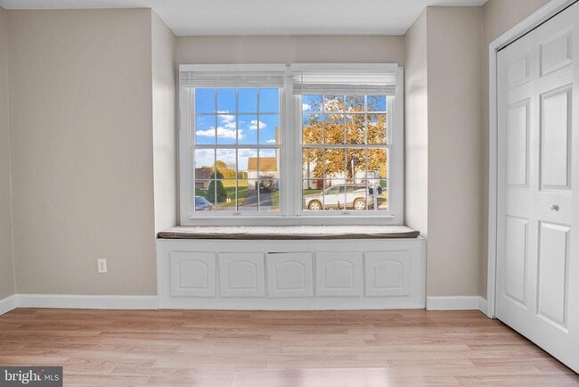 Building Photo - 226 Spring House Ln