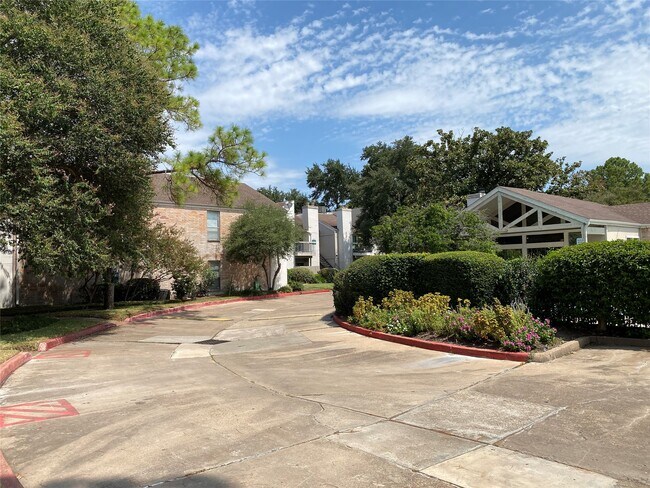 Building Photo - 7900 N Stadium Dr