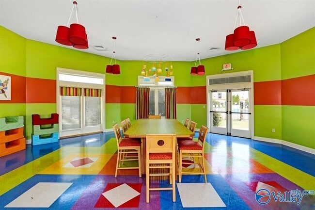 Building Photo - 105 Missouri Dr