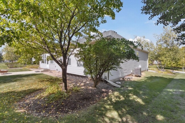 Building Photo - 3403 Green Pastures Ln