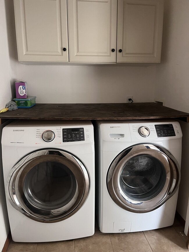 laundry space - 1310 Polo Run