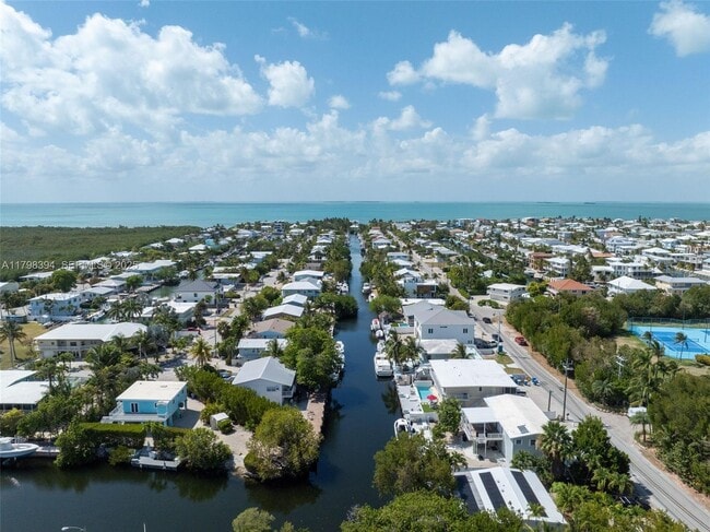 Building Photo - 129 Nautilus Dr