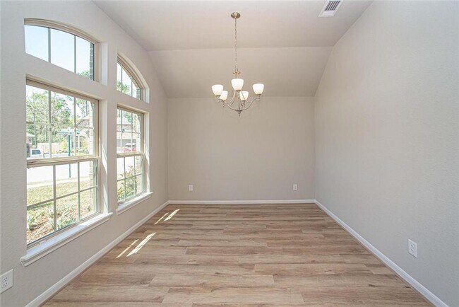 Building Photo - 2926 Grand Hawthorne Rd