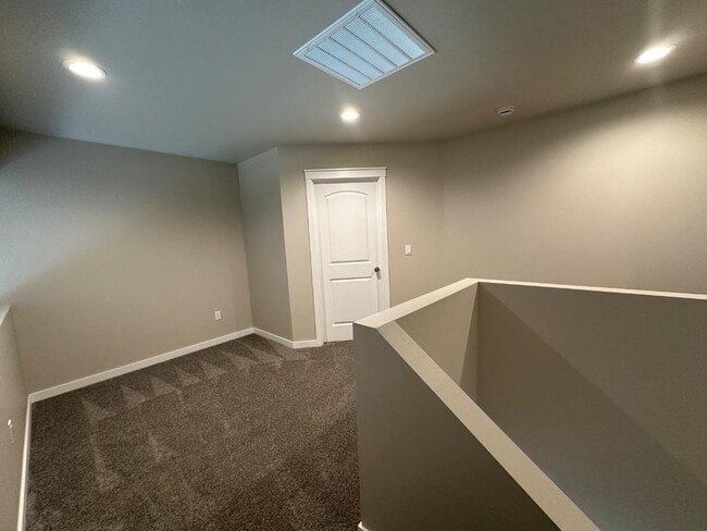 Building Photo - 9007 Palestine Way