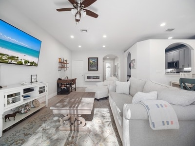 Building Photo - 15780 Portofino Springs Blvd