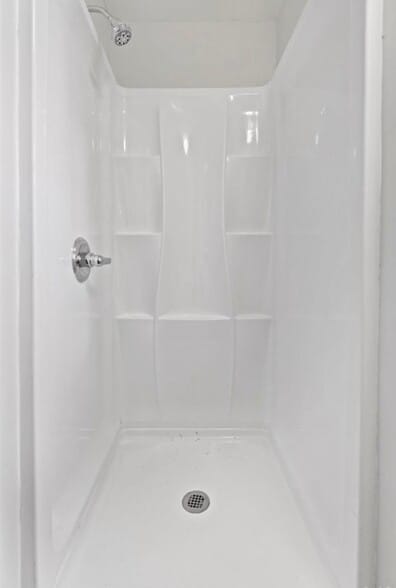 Shower - 1305 Stratford Ave