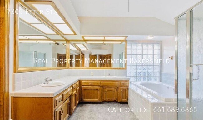 Building Photo - 7309 Etter St