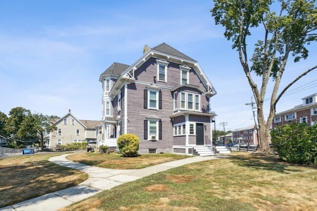 Building Photo - 4 Kilby St