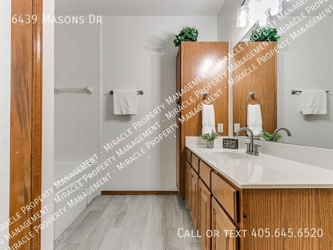 Building Photo - 6439 Masons Dr