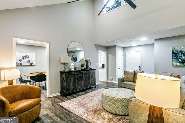 Building Photo - 85 Wilhelmina Dr