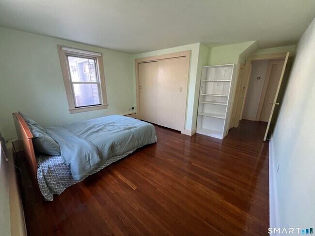 Building Photo - 74 Myano Ln