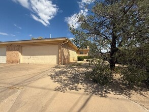 Building Photo - 7825 Memphis Ave