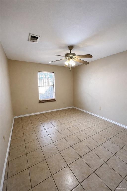 Building Photo - 13 South Dr