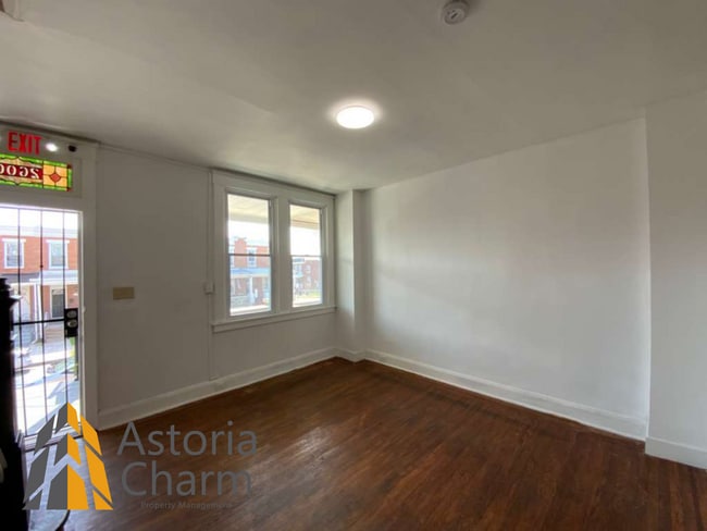 Building Photo - 2 Bed with Finished Basement, Deck off Bedroom, and Backyard