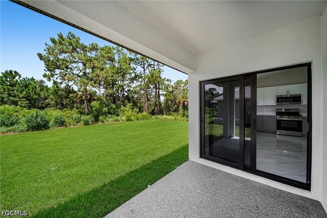 Building Photo - 633 Windermere Dr