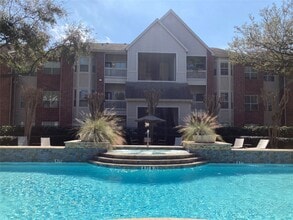 Building Photo - 1330 Old Spanish Trl