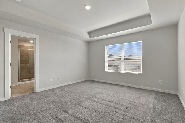 Building Photo - 1627 Manuka Ln