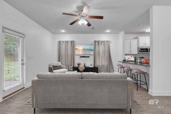 Building Photo - 25806 Pollard Rd