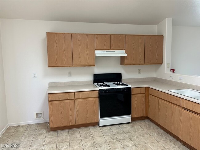 Building Photo - 5704 W Raven Creek Ave