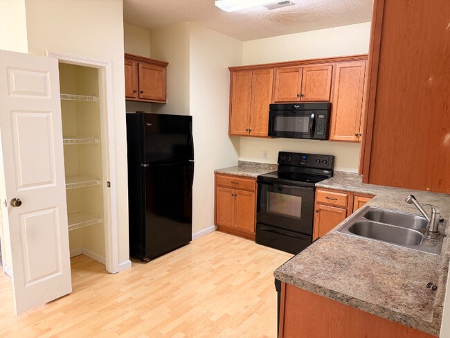 Building Photo - 44 OH-103