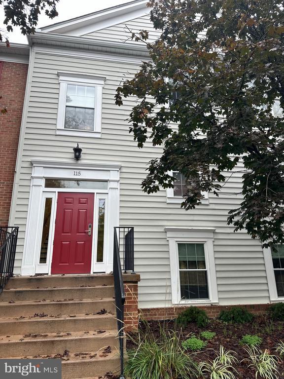 Building Photo - 115 Prosperity Ave SE