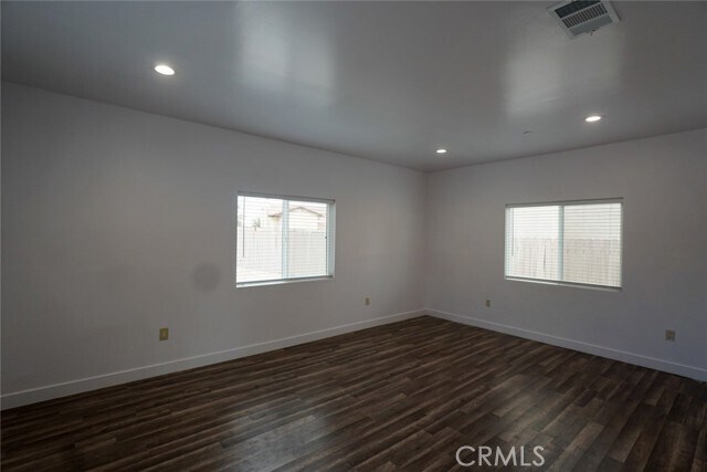 Building Photo - 10304 Primrose Ave