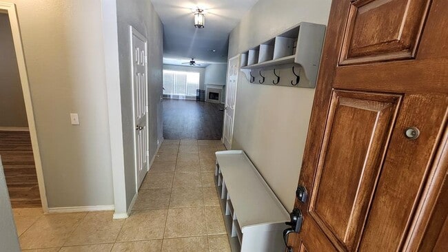 Building Photo - 10713 Sea Hero Ln