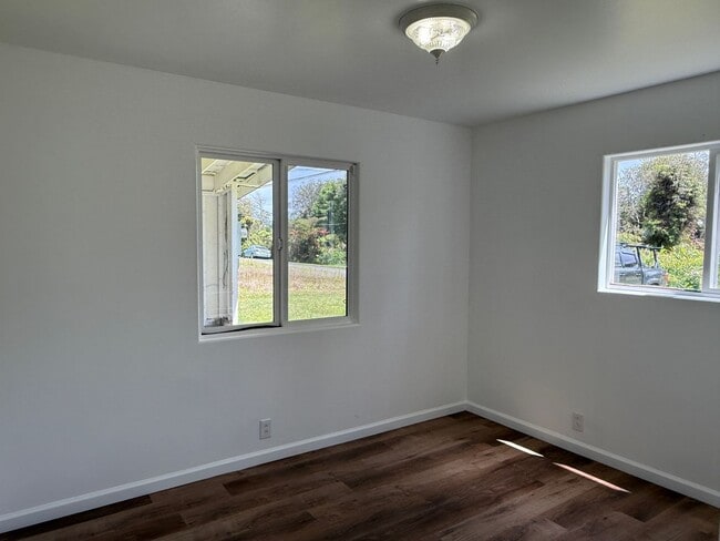 Building Photo - 3BR/2BA Home in Mt. View