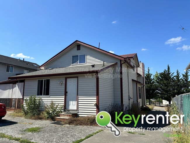 Building Photo - 1302 E 40th St