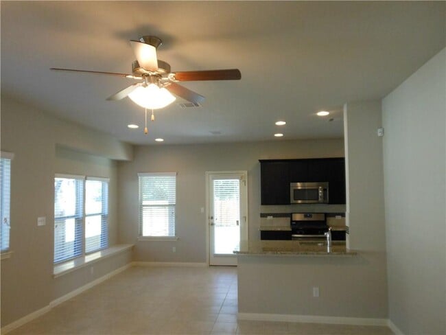 Building Photo - 369 Tilly Ln
