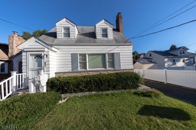 Building Photo - 159 Ridge Ave