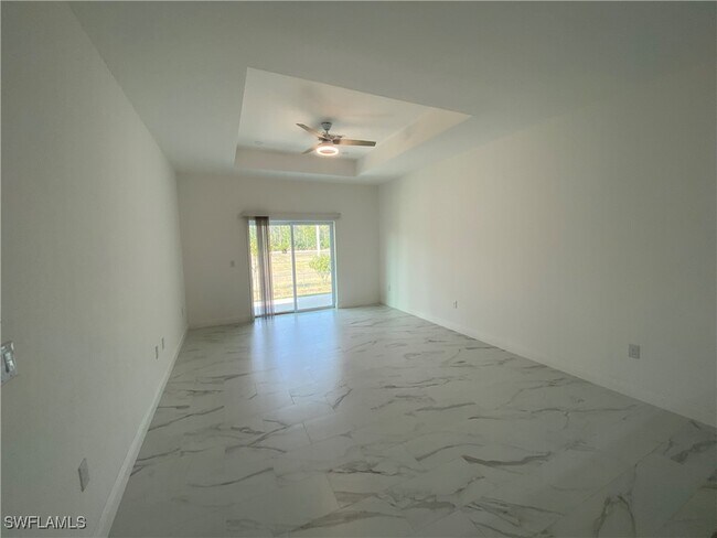 Building Photo - 5444 Billings St