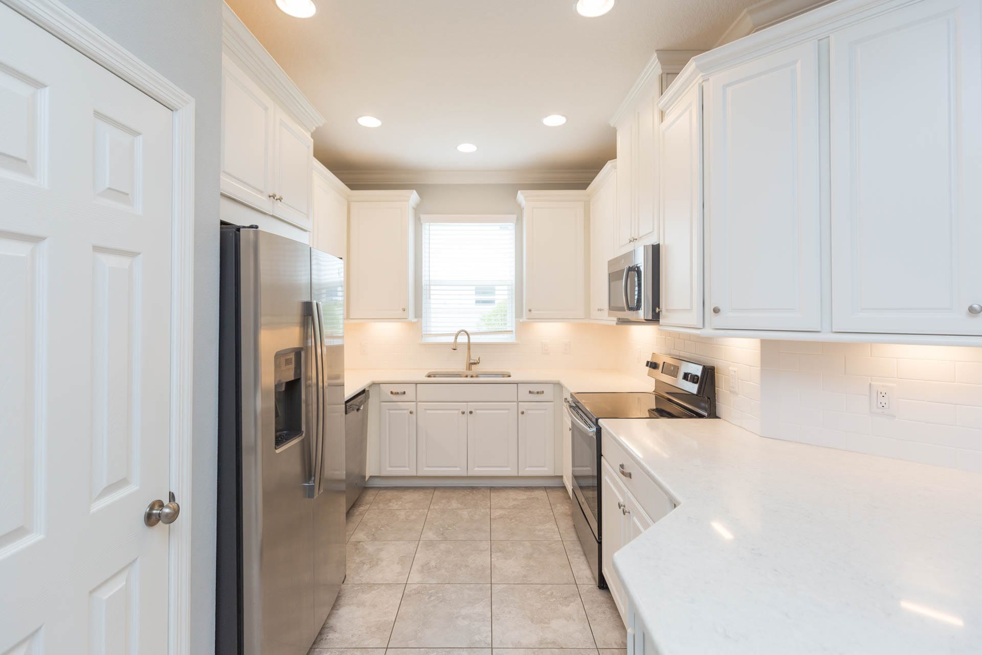 Building Photo - 26344 Limestone Springs Way