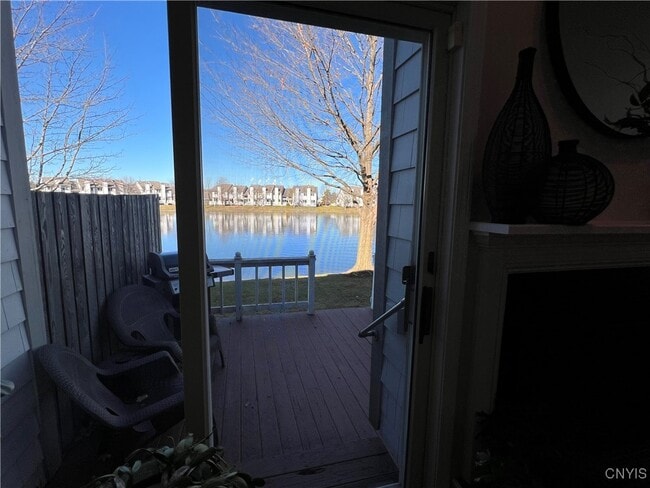 Building Photo - 191 Summerhaven Dr S