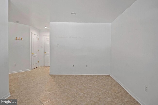 Building Photo - 10229 Brighton Ridge Way