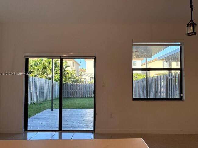 Building Photo - 25282 SW 108th Ave