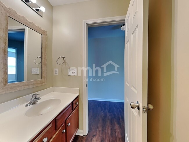 Building Photo - 116 Pickens Ln