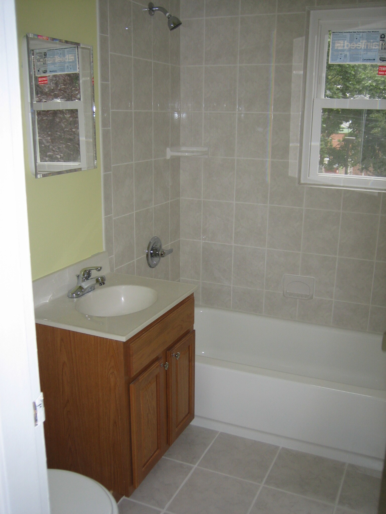 Building Photo - 50 Elm St