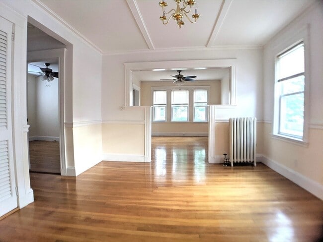 Building Photo - 69 1st St