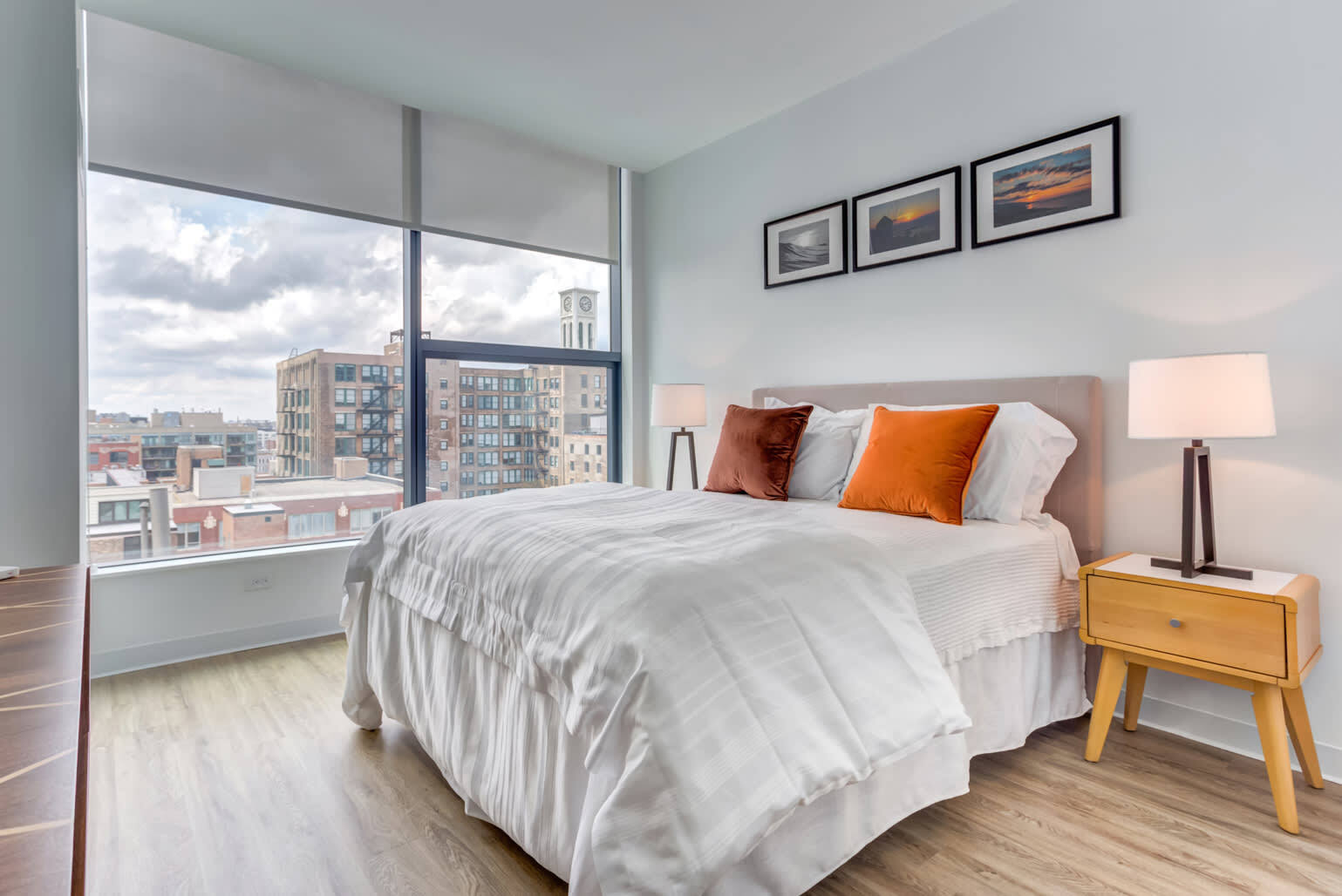 Building Photo - 336 S Halsted St