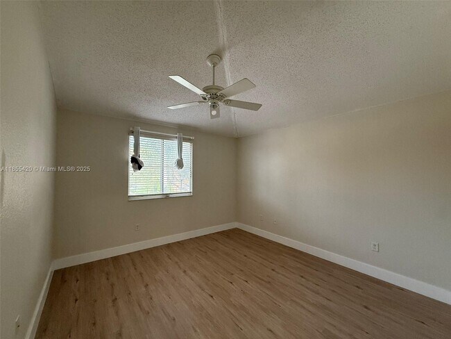 Building Photo - 2090 NW 99th Way