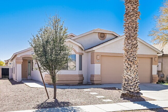 Primary Photo - 4360 E Mesquite Desert Trail