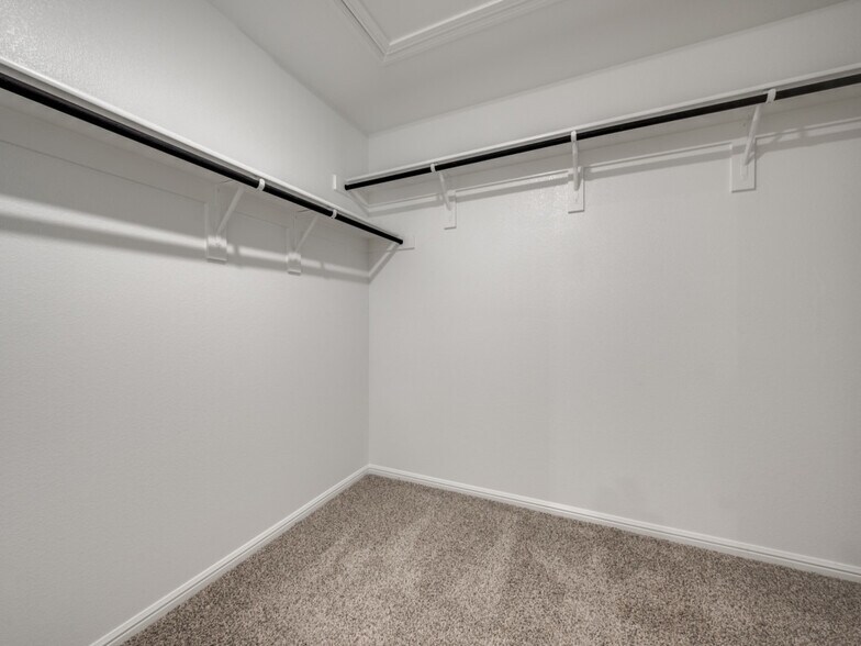 Building Photo - 1609 Cansler Dr