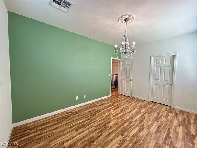 Building Photo - 5553 Fairmeade Way