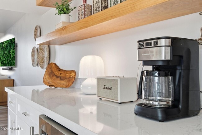 Building Photo - 4308 N Parkway Ave