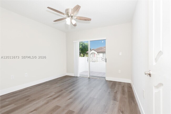 Building Photo - 8902 NW 109th Ct