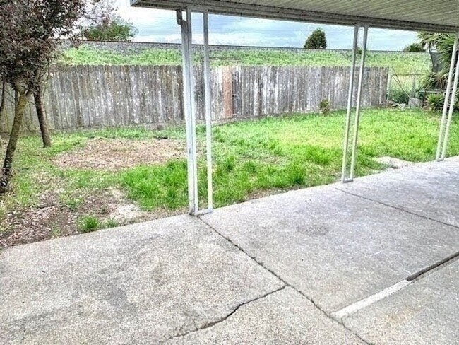 Building Photo - 4409 Jenkins Way