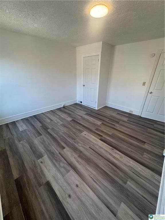 Building Photo - 517 N Elliger St