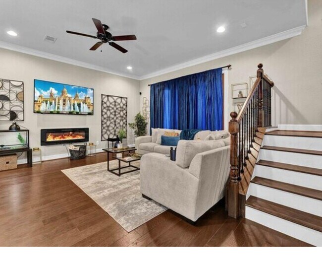 Building Photo - 14502 San Pietro Dr