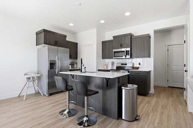 Building Photo - Brand-New Luxury Living in South Desert — 4BR End Unit + 2-Car Garage